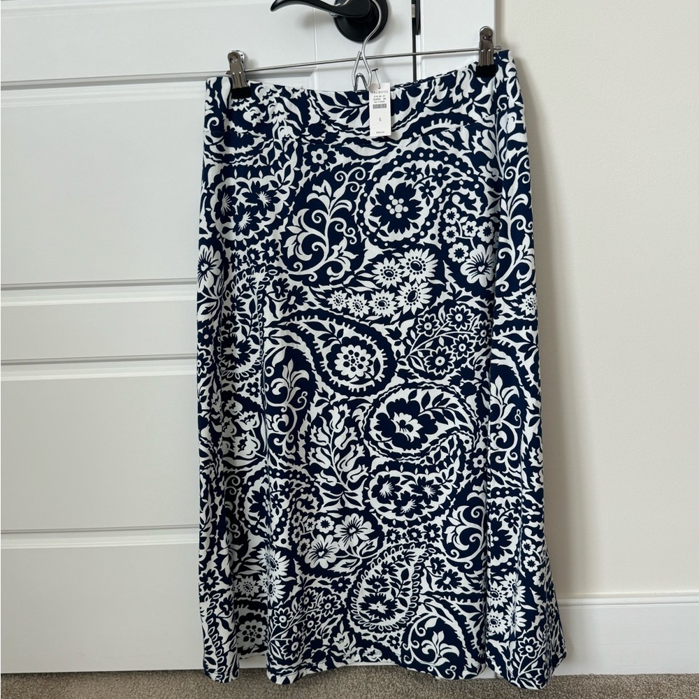 NWT: Talbots Navy Blue and White Midi Skirt  Size Small